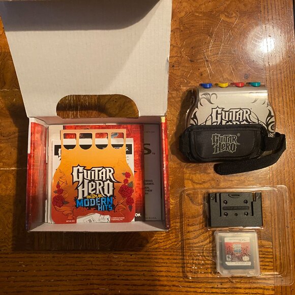 Guitar Hero: On Tour  Modern Hits Bundle (Nintendo DS, 2009) Includes Game - Picture 1 of 4